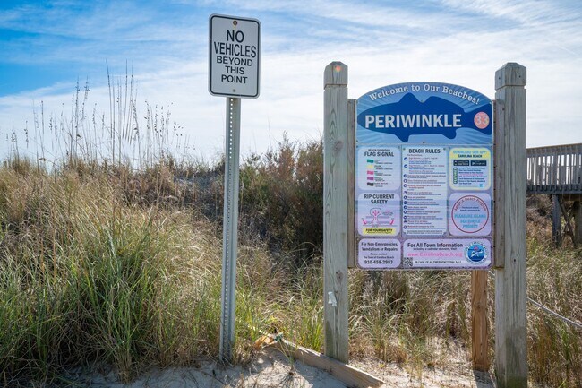 Building Photo - JUST REDUCED!! PLAN AND SECURE YOUR WINTER GETAWAY NOW