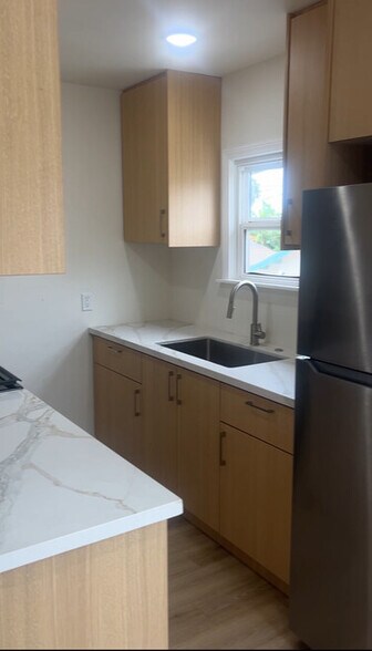 Building Photo - 4116 39th St