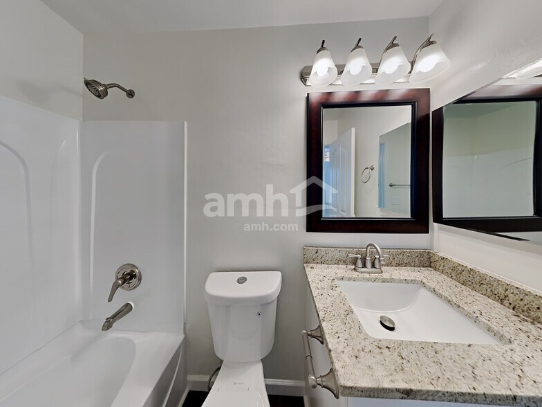 Building Photo - 34811 N 30th Ave