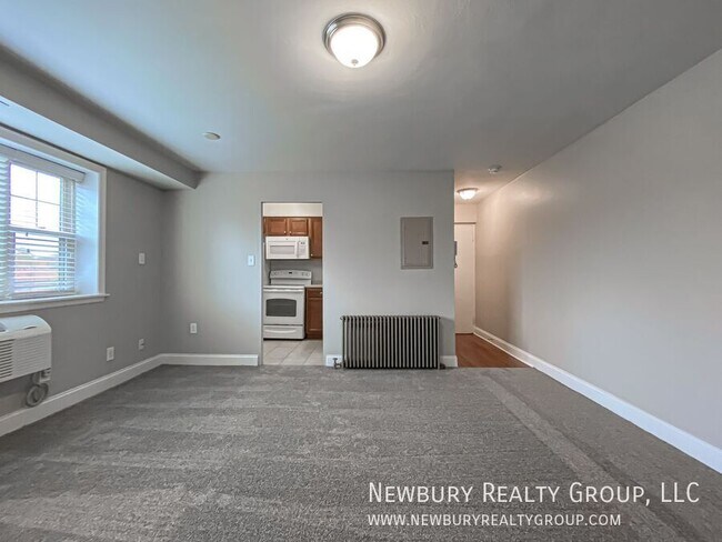 Building Photo - 104 W Steuben St