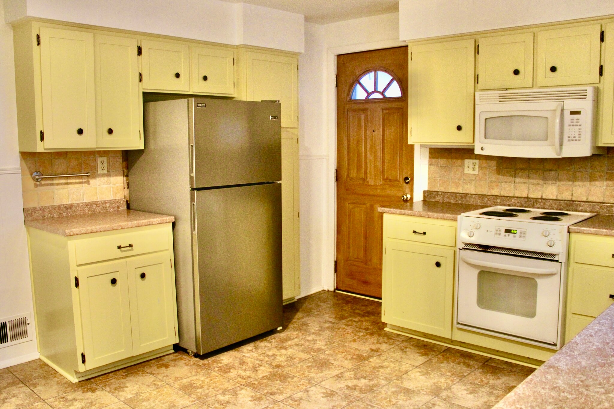 Kitchen View 1 - 3212 Poppleton Ave