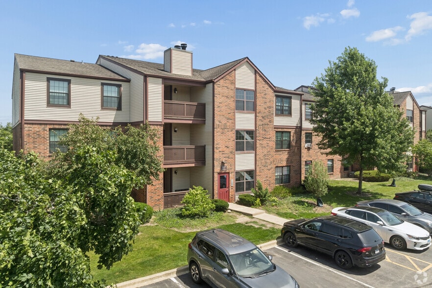 Primary Image - Remington Place Apartments