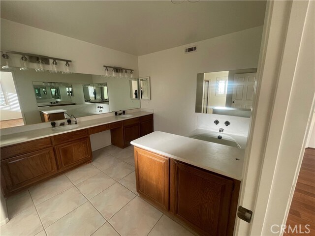 Building Photo - 1151 Pebble Beach Dr