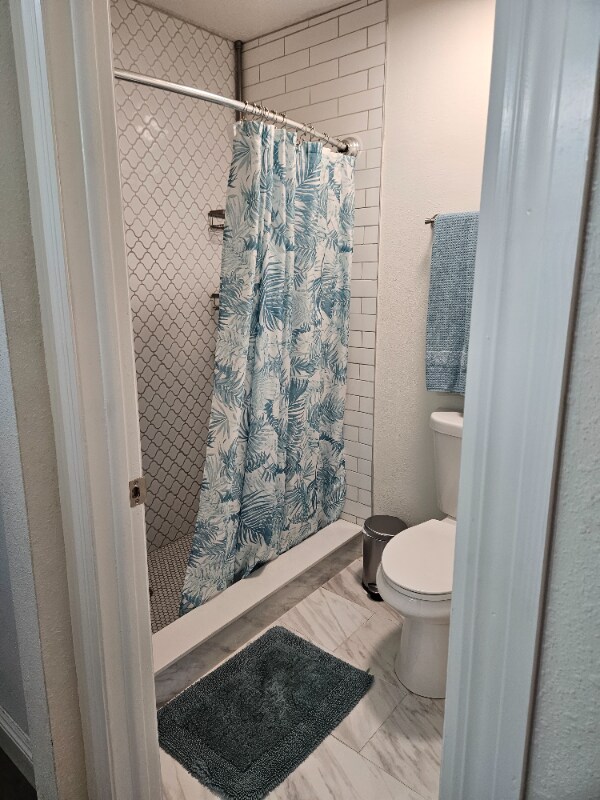 Building Photo - 654 Capistrano Ct