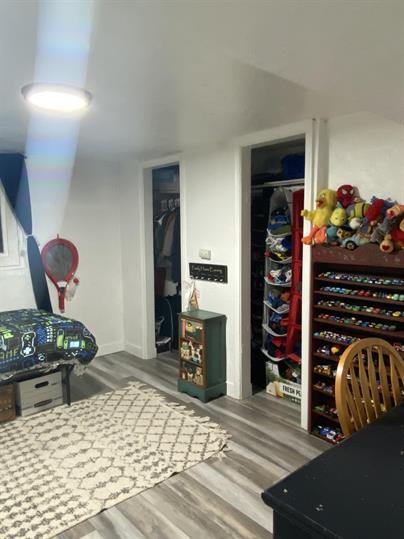 Building Photo - 742 E 820 N