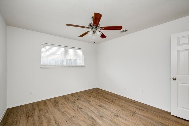 Building Photo - 6210 Buffalo Pass