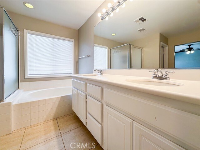Building Photo - 29567 Castlewood Drive
