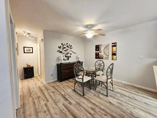 Building Photo - 32200 Cathedral Canyon Dr