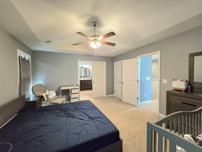 Building Photo - 1718 Smalls Dr