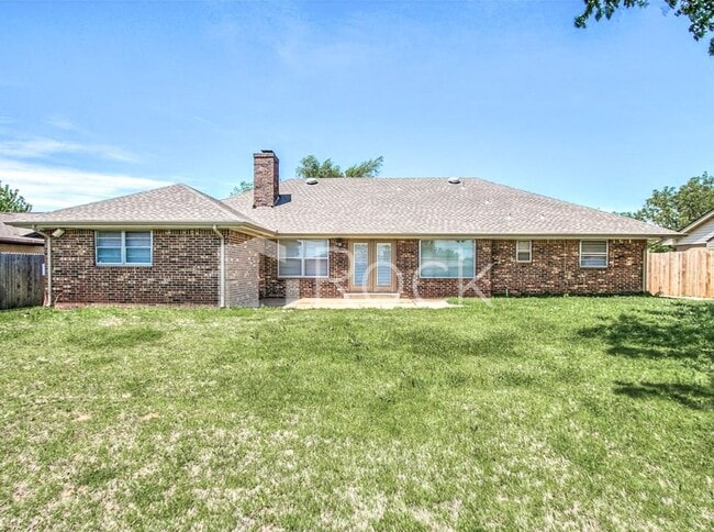 Building Photo - 12508 High Meadow Dr