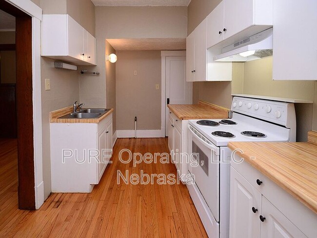 Building Photo - 344 N 36th Ave