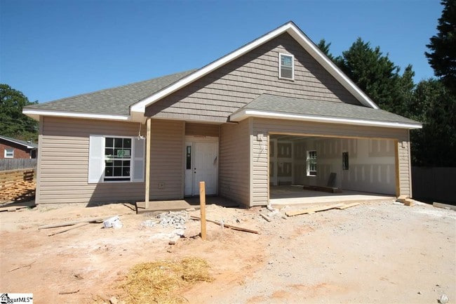 Building Photo - 118 Dayton School Rd