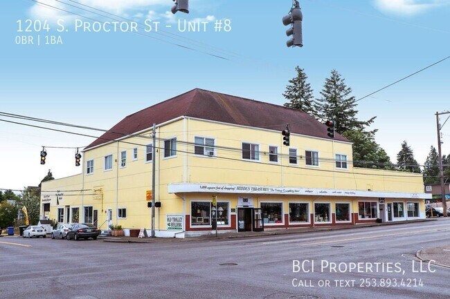Building Photo - 1204 S Proctor St