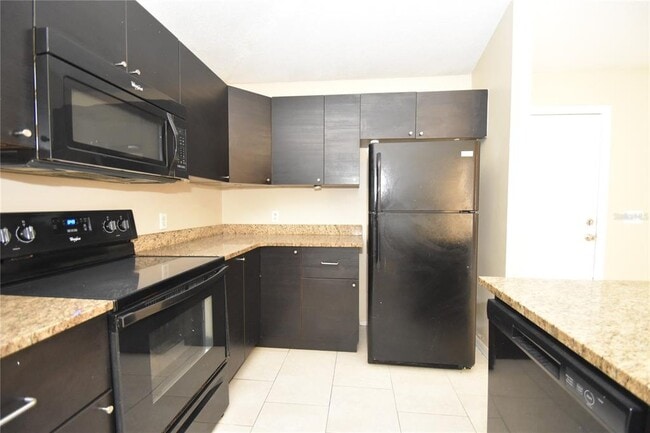 Building Photo - 27 Bunker View Dr