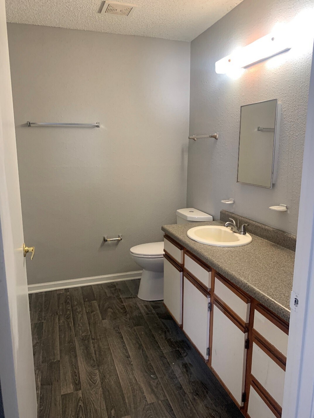 Building Photo - Sterling Creek Apartments
