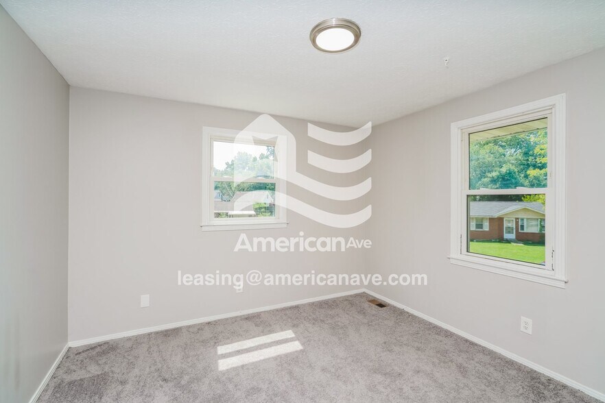 Building Photo - 520 Goyne Ave