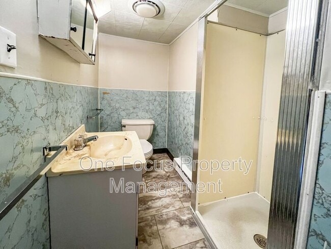 Building Photo - 737 Tucker St