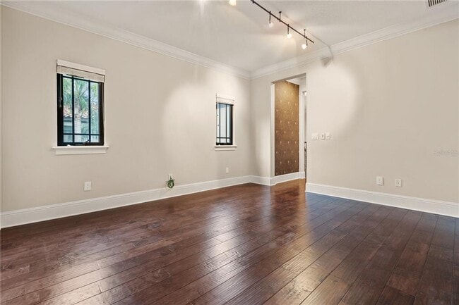 Building Photo - 9841 Covent Garden Dr