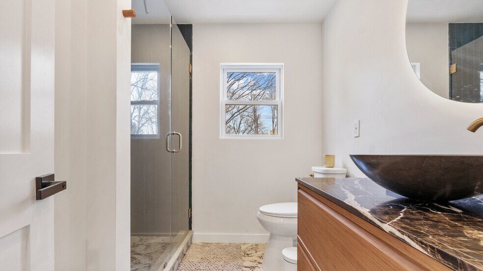 Building Photo - 44 Schlosser Dr