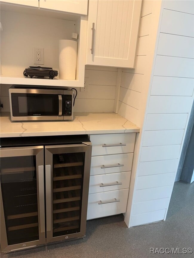 Building Photo - 1331 NW 20th Ave