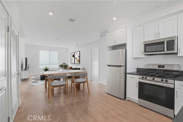 Building Photo - 8750 Sepulveda Blvd