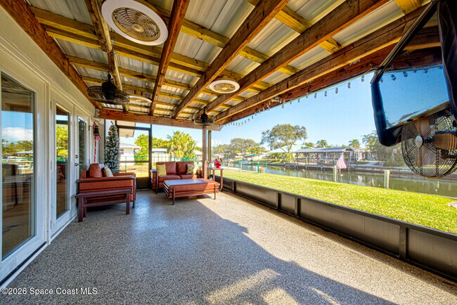 Building Photo - 30 Westview Ln