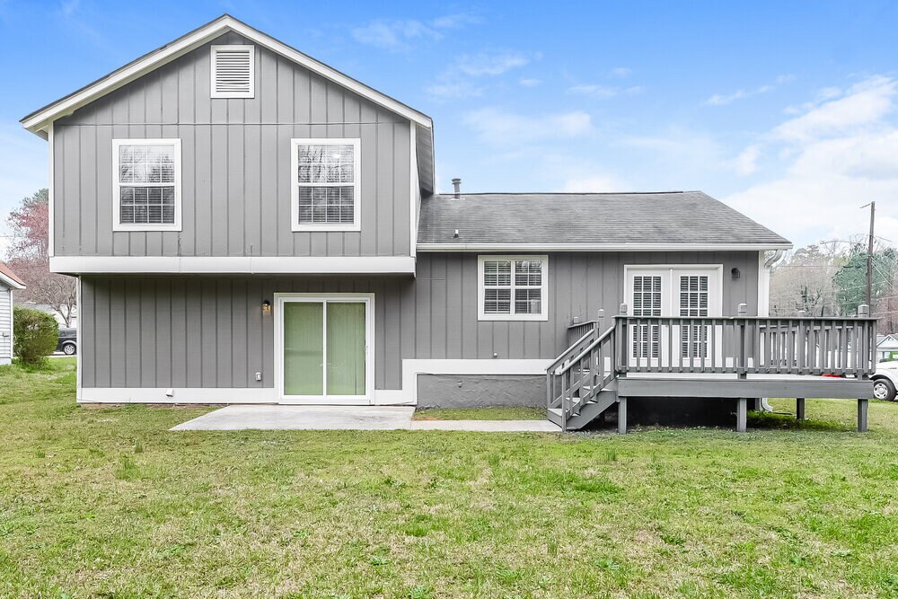 Building Photo - 2443 Deep Shoals Cir