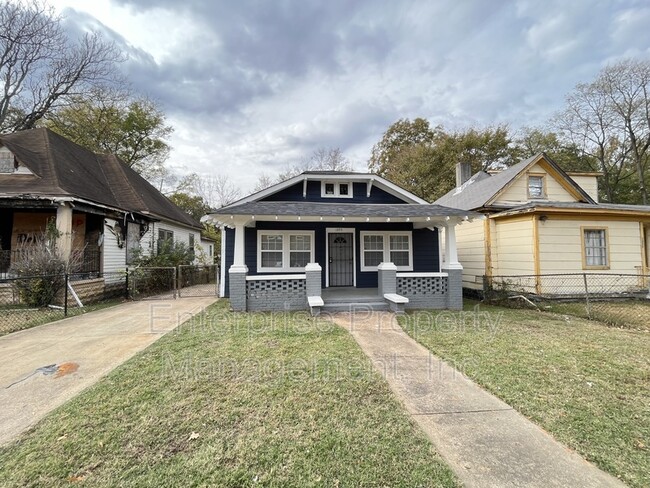 Building Photo - 1393 McMillan St