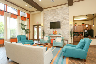 Lobby - Carmel Canyon Apartments