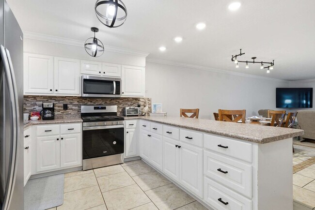 Building Photo - 135 Grande Island Blvd