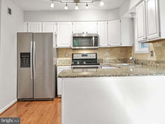 Building Photo - 11800 Critton Cir
