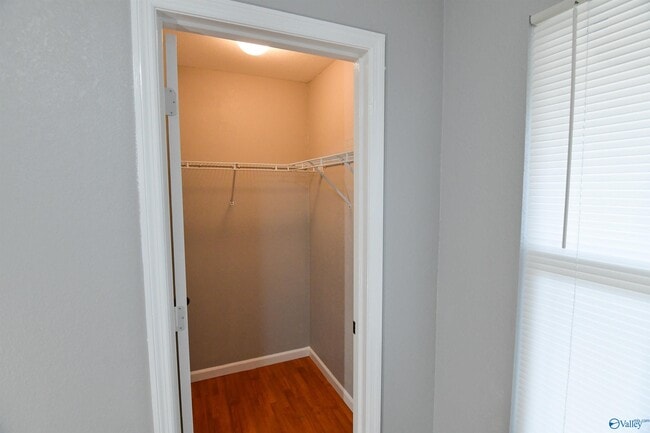 Building Photo - 105 Cotton Boll Dr