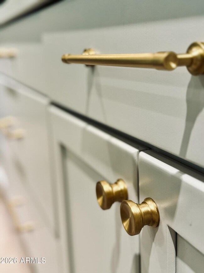 Building Photo - 4740 E Tierra Buena Ln