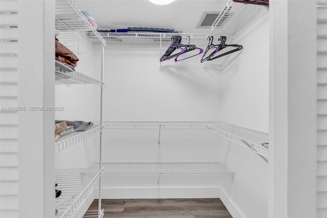 Building Photo - 3589 S Ocean Blvd