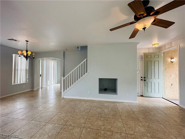 Building Photo - 2617 Rainbow Cactus Ct