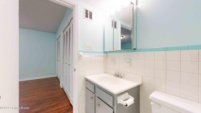 Building Photo - 1707 Norris Pl