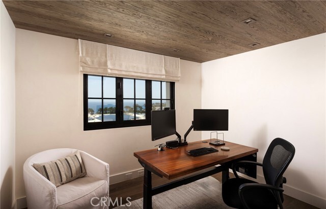 Building Photo - 7 Seabreeze Terrace