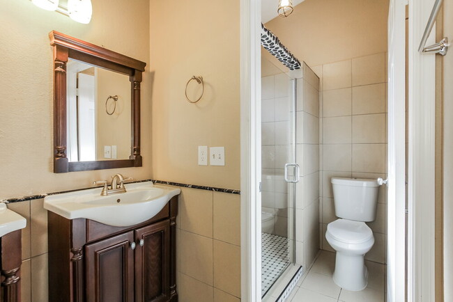 Building Photo - 19415 N 77th Ave