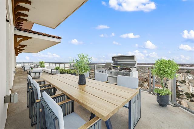 Building Photo - 2800 Lakeside Pky