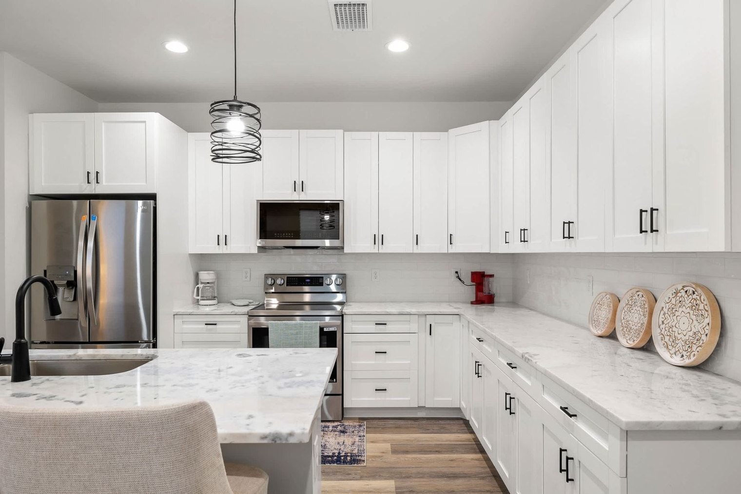 Building Photo - 1906 W Cherry St