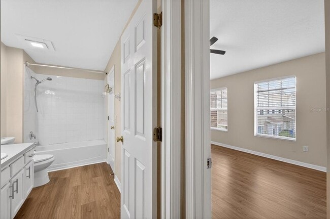 Building Photo - 11047 Black Swan Ct