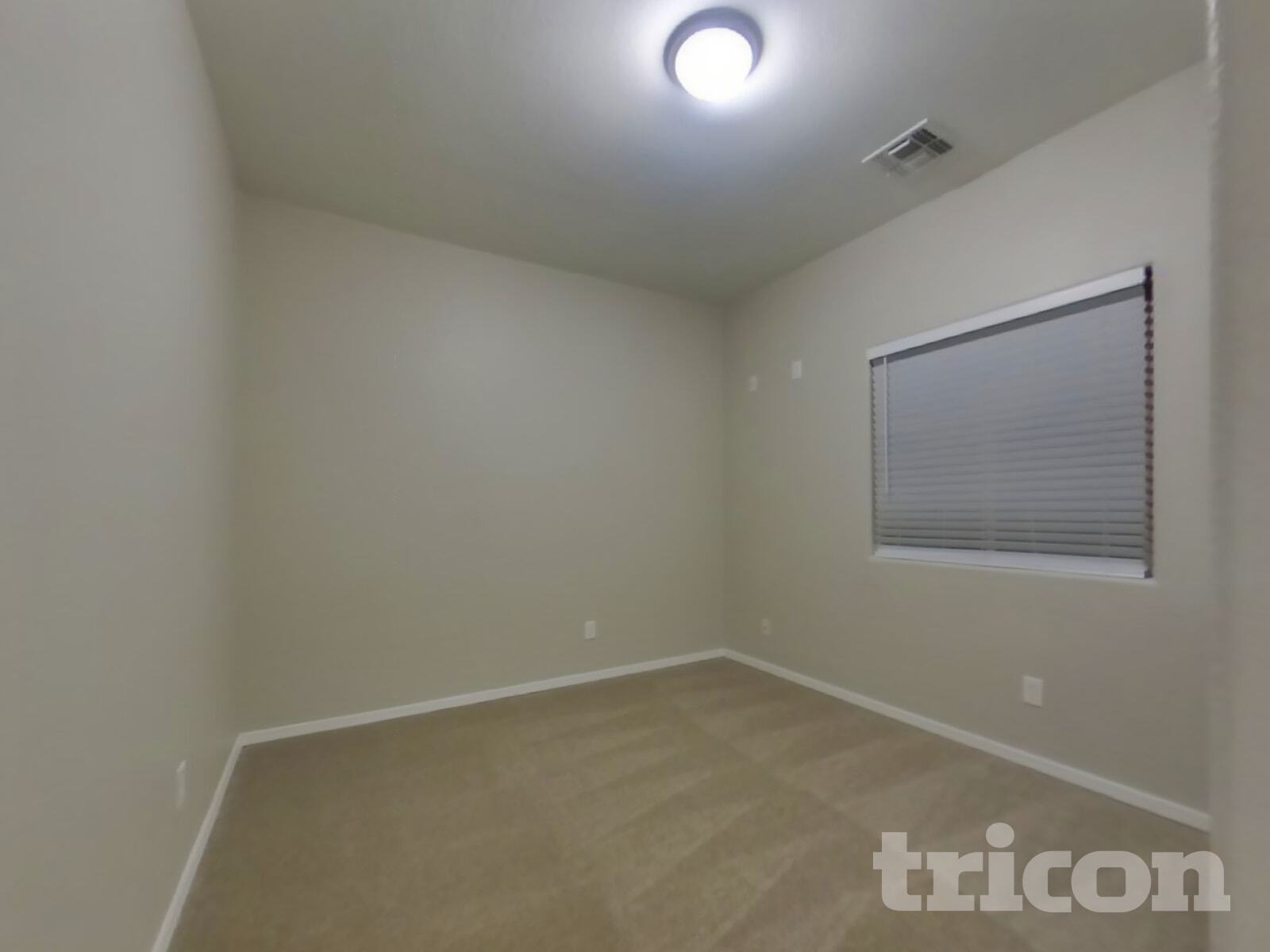 Building Photo - 15034 N 146th Ln