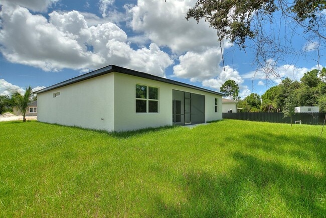 Building Photo - 2354 Littlefield Ln