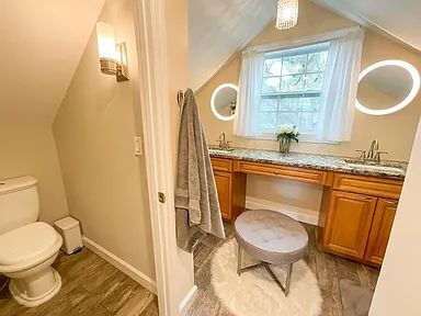 Building Photo - Fully Furnished Downtown St. Pete Craftsman | Walk to Hospitals & Waterfront