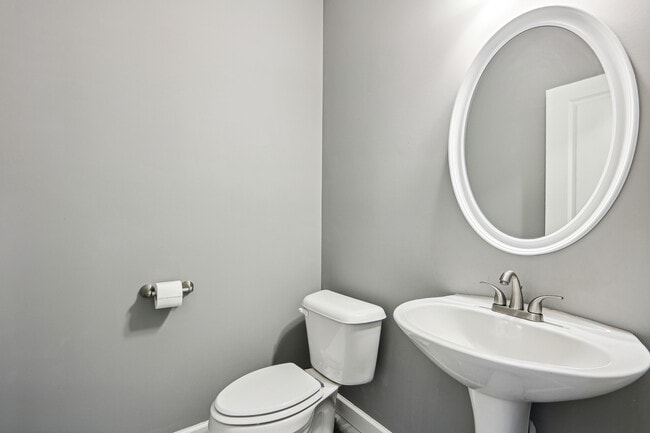 Building Photo - 4533 Nicklaus Dr