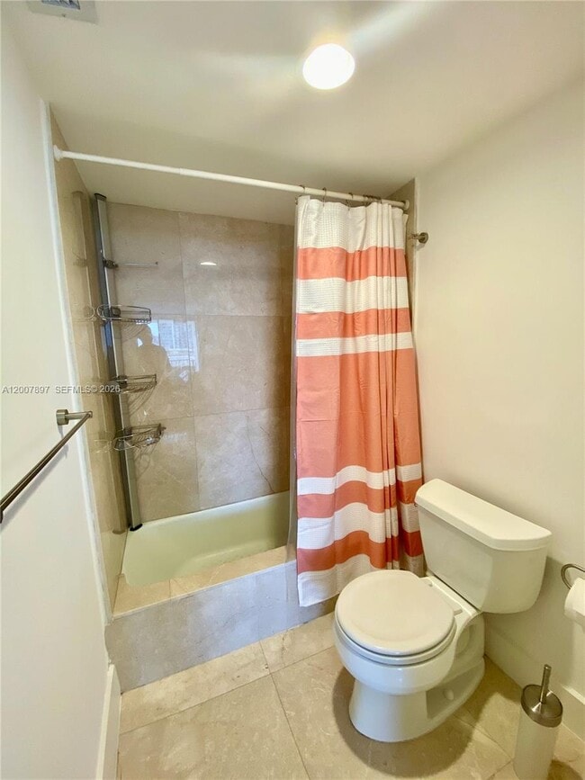 Building Photo - 1901 Brickell Ave