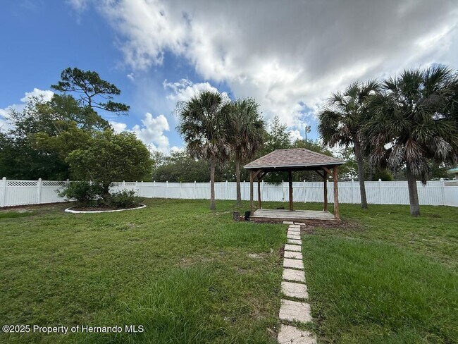 Building Photo - 8501 Boyce St