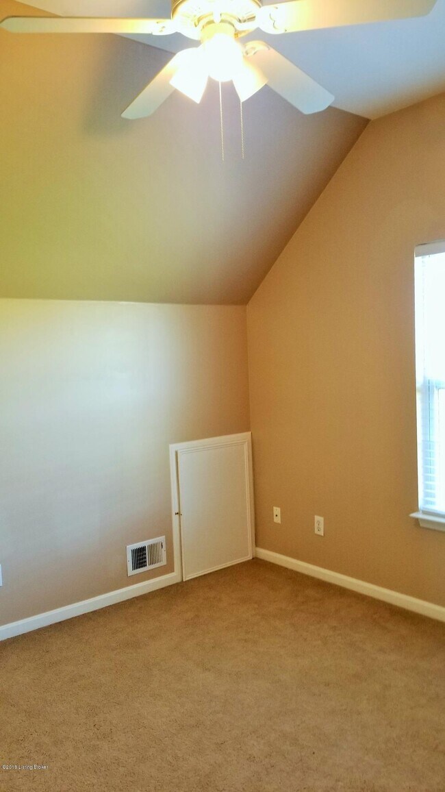 Building Photo - 8900 Prospect St