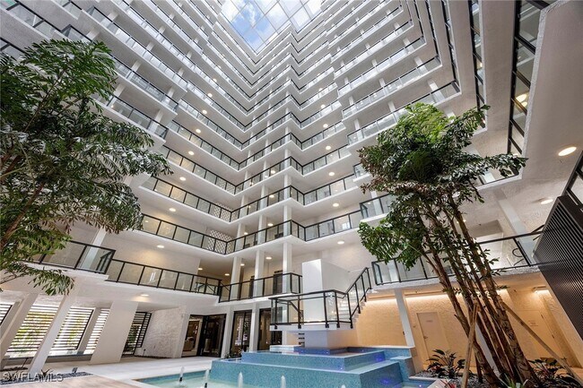 Building Photo - 4031 Gulf Shore Blvd N