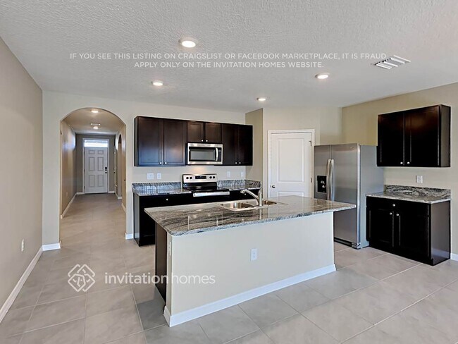 Building Photo - 34328 Jasper Stone Dr